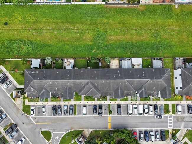 Building Photo - 18320 SW 148th Rd