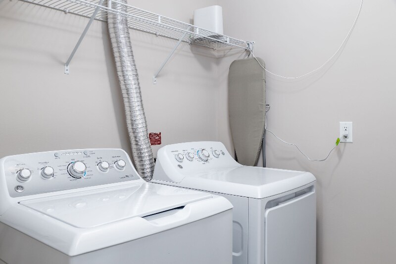 Building Photo - 598 Brockhampton Ln