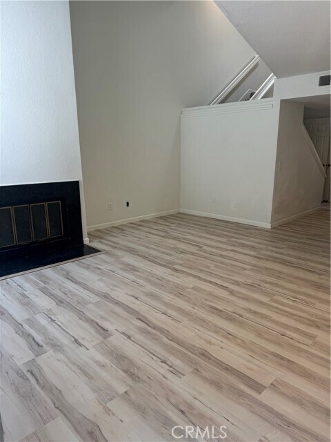 Building Photo - 208 Santa Rosa Ct