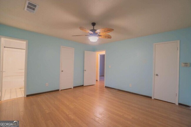 Building Photo - 888 Shiloh Ridge Run NW