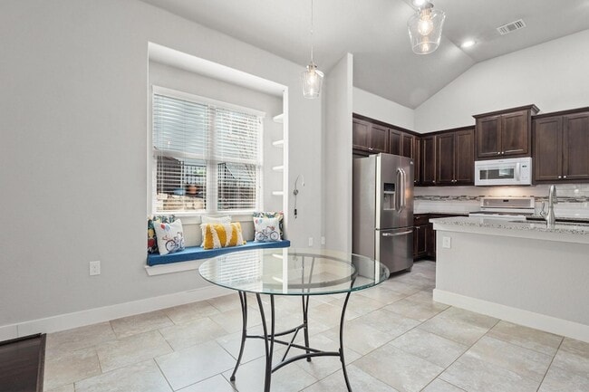 Building Photo - 12203 Cottage Promenade Ct