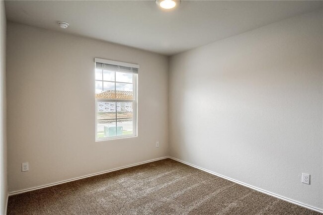 Building Photo - 745 Adler Way