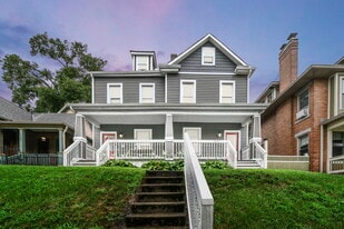 Building Photo - 547 W 3rd Ave