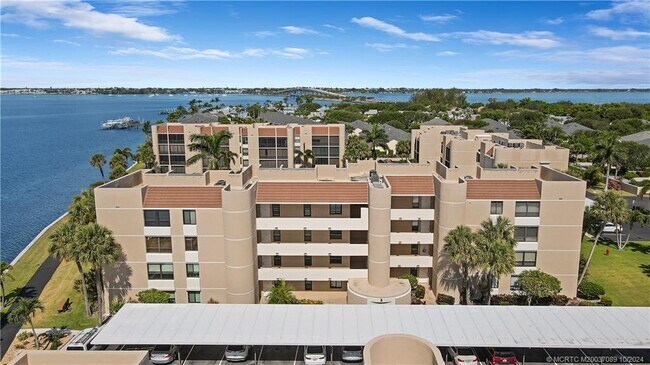 Building Photo - 3442 NE Causeway Blvd