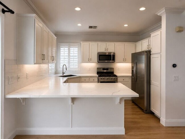 Building Photo - Nestled in the Natural Beauty of Plum Canyon, This Beautiful Home Offers the Perfect Blend of Tra...