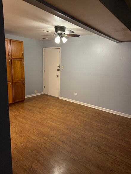 Building Photo - 11925 S Lawndale Ave