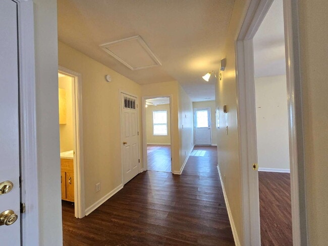 Building Photo - 273 Executive Ave