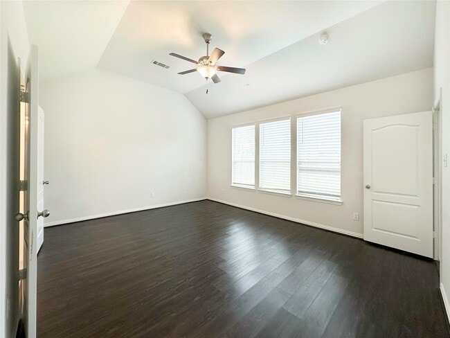 Building Photo - 23610 Carducci Dr