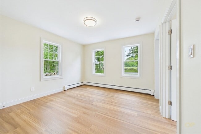 Building Photo - 267 Bakerville Rd