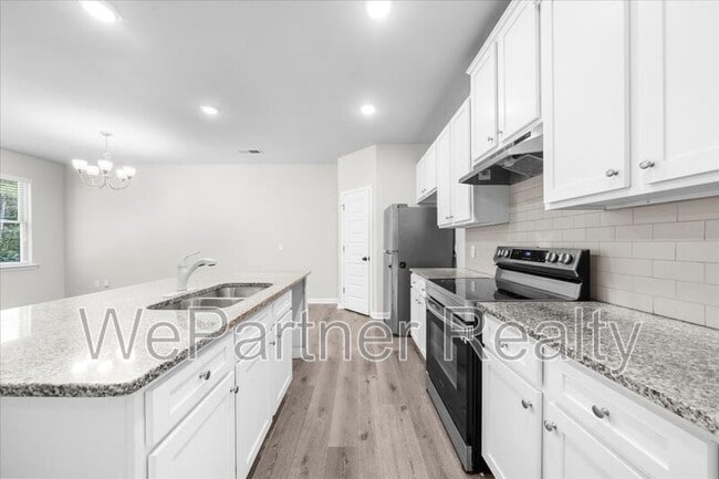 Building Photo - 204 Vickery Ln