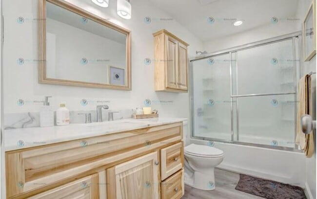 Building Photo - Stylish Tahoe Retreat with Modern Kitchen ...