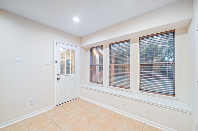 Building Photo - 14115 Anson Grove Ln