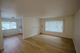 Building Photo - 414 Bancroft Ave