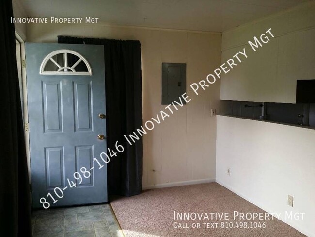 Building Photo - 1097 Bridge St