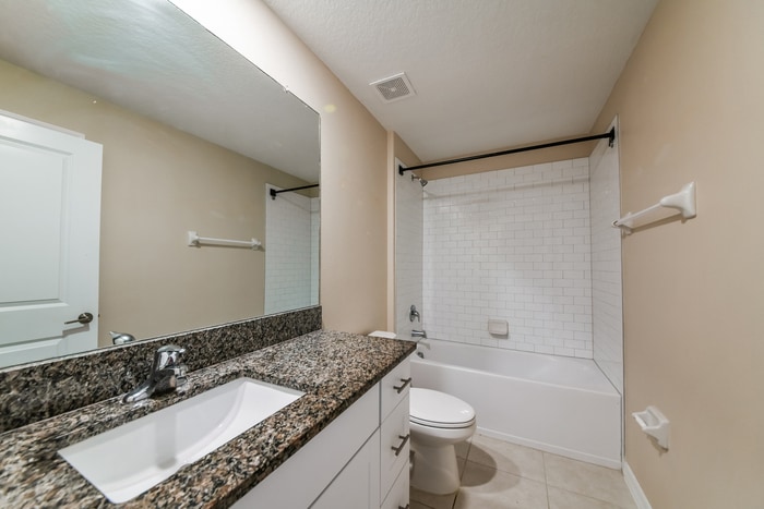 Building Photo - 4218 84th Ct E