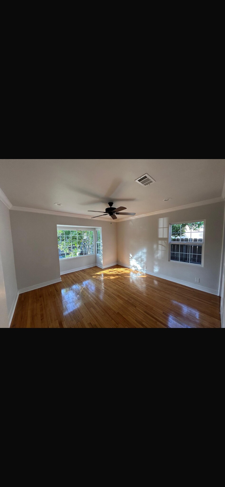 Building Photo - 11284 Sardis Ave