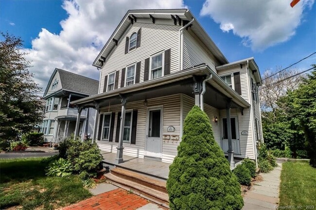 Building Photo - 23 S Main St