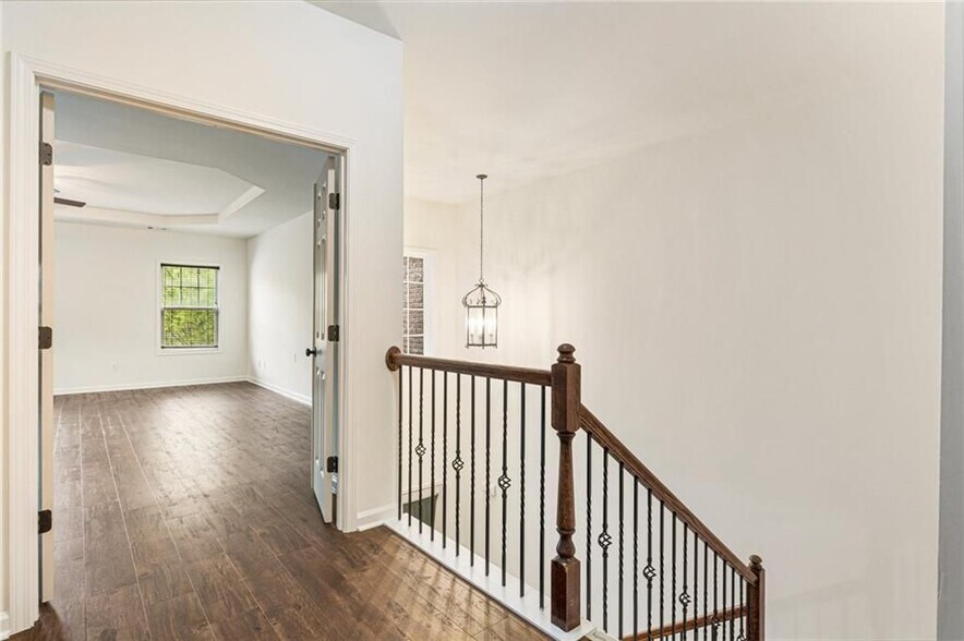 Building Photo - 13294 Kemper Rd