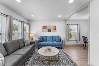 Building Photo - 4301 Sherwood Dr