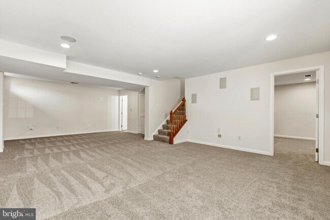 Building Photo - 2440 Five Fathom Cir