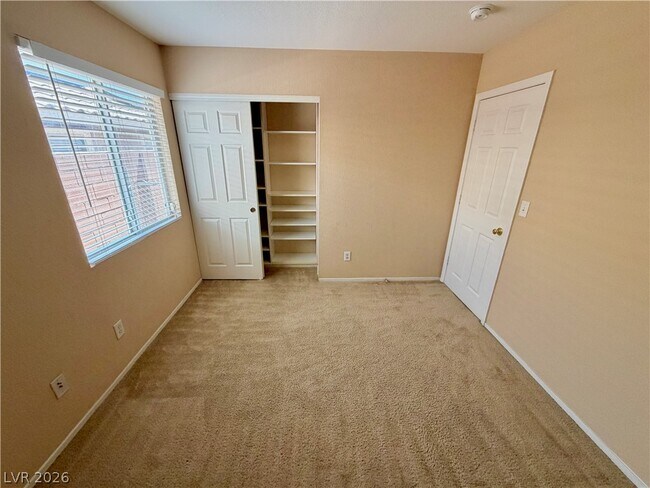 Building Photo - 1420 Dream Bridge Dr