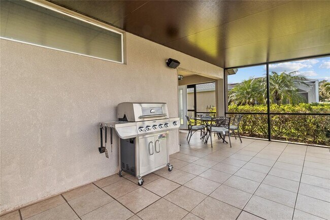 Building Photo - 5223 Layton Dr