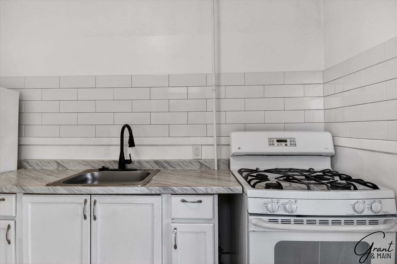 Building Photo - 72-74 Pilgrim St. - TLVN Properties LLC