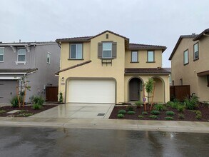 Building Photo - Brand new 3 bedroom home