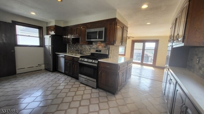 Building Photo - 47 Hackensack Ave