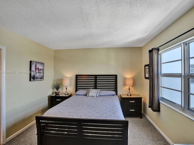 Building Photo - 1500 S Ocean Blvd