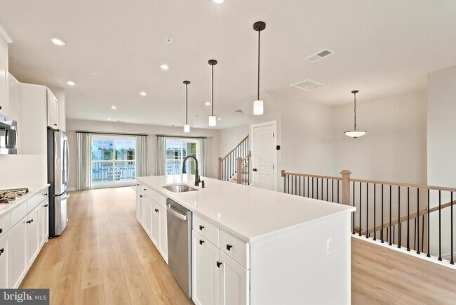Building Photo - 8046 Williamson Blvd
