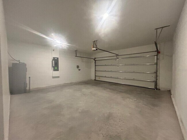 Building Photo - 1417 Austin St