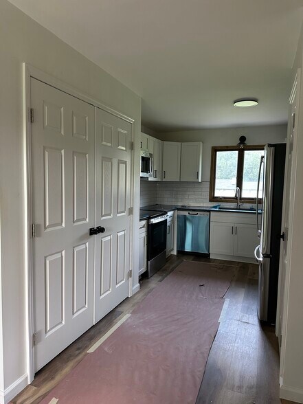Building Photo - 2397 Braxton Bragg Dr