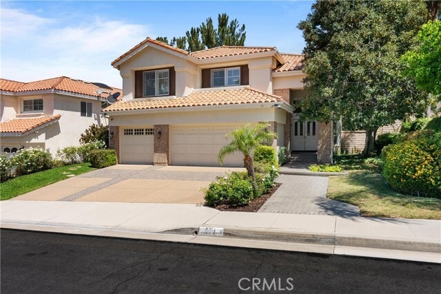 Building Photo - 872 S Briar Rose Ln