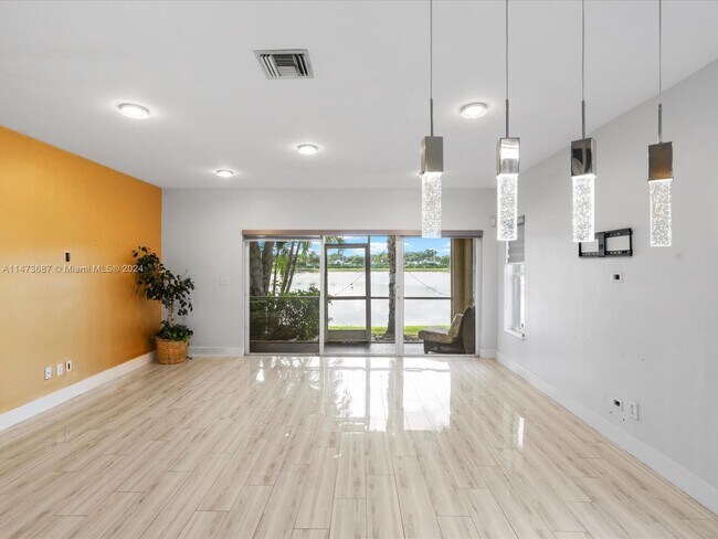 Building Photo - 12170 SW 5th Ct