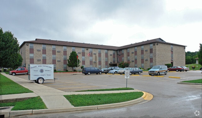 Primary Photo - Exchange Sunshine Apartments