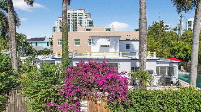 Building Photo - 501 SW 5th St