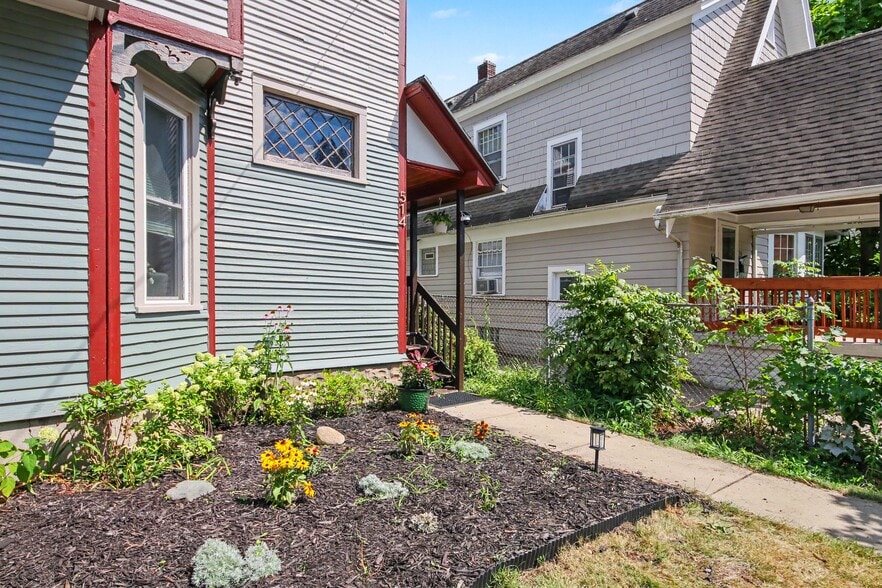 Building Photo - 514 Glenwood Ave SE