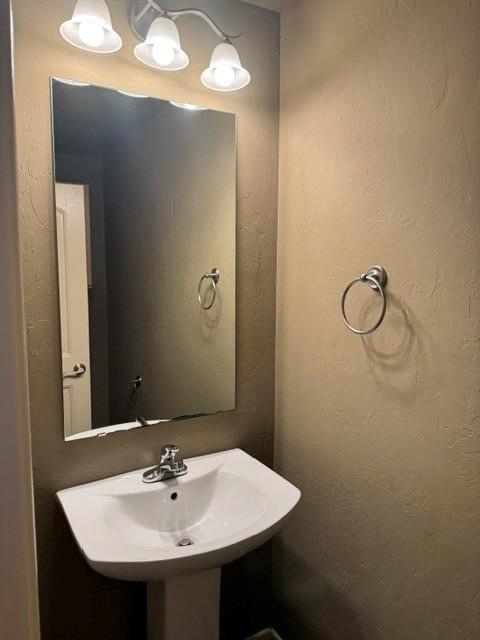 Building Photo - 375 Triad Village Dr