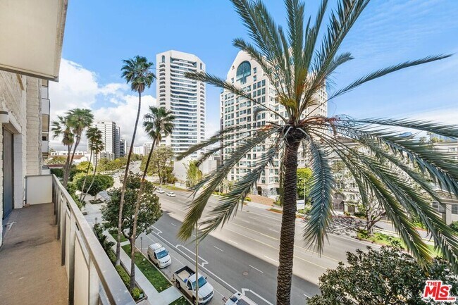 Building Photo - 10535 Wilshire Blvd