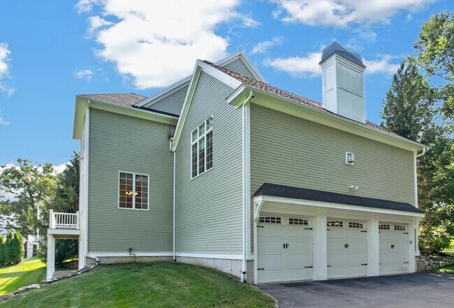 Building Photo - 36 Sunset Rock Rd