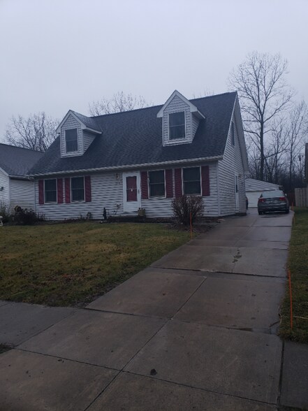 Building Photo - 775 Shelley Pkwy