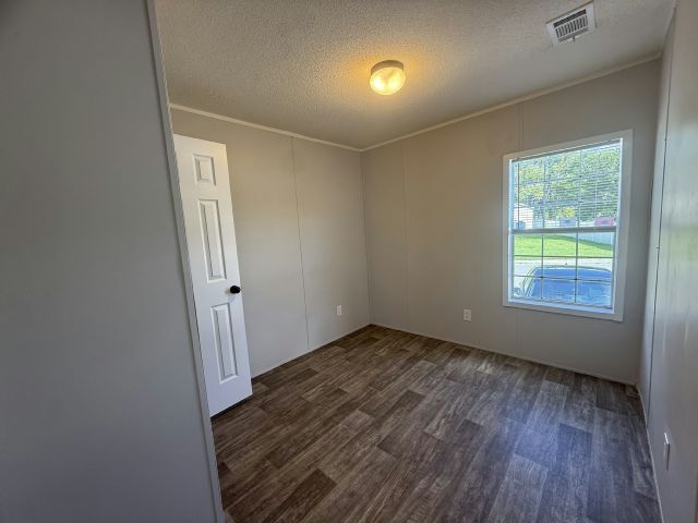 Building Photo - 9711 Polak Dr