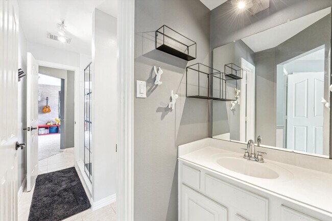 Building Photo - 21526 Ivy Blossom Ln