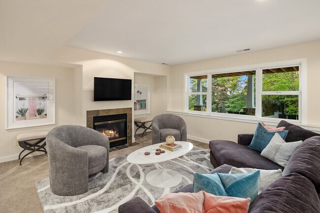 Building Photo - Magnolia Home