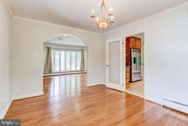 Building Photo - 3809 Great Neck Ct