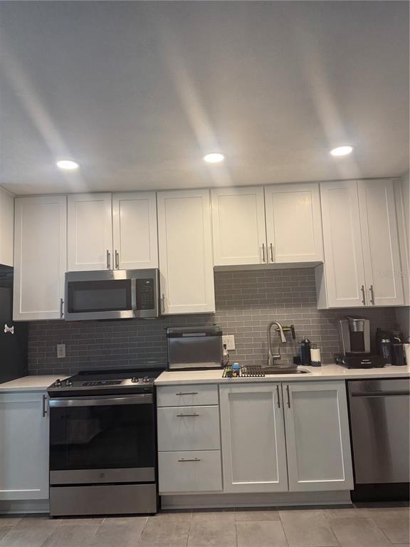 Building Photo - 555 3rd St N