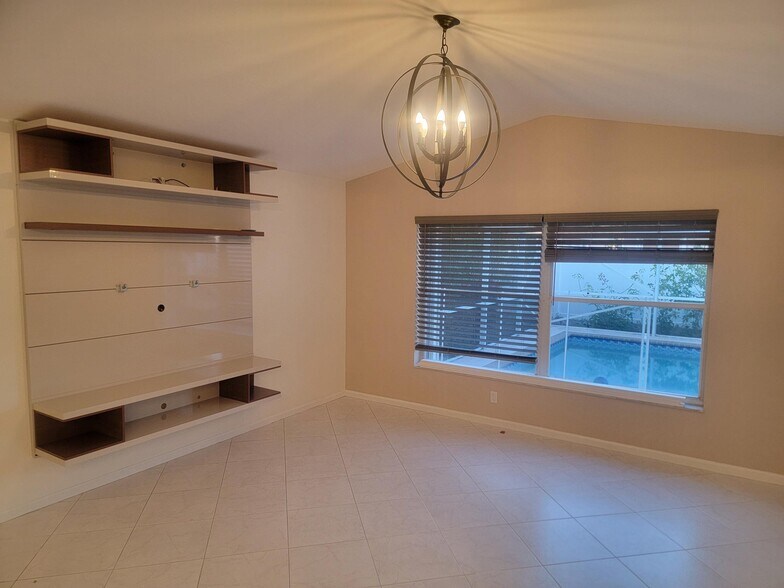 Building Photo - 9082 Cavatina Pl