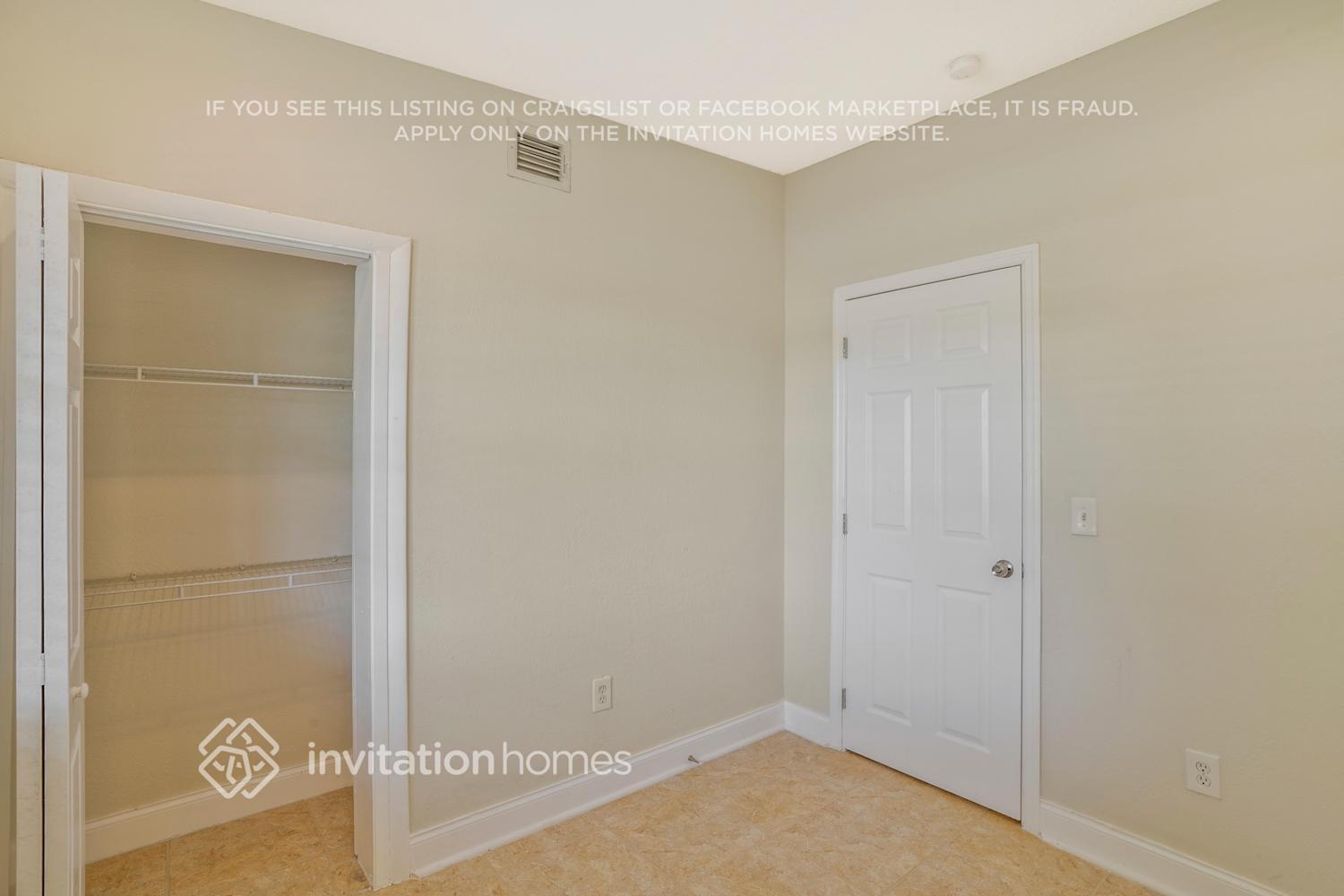 Building Photo - 5095 NE 17th Dr