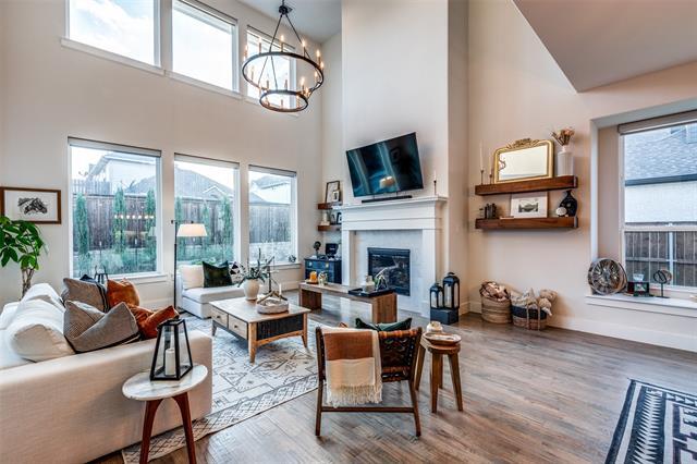 Building Photo - 15871 Lucy Ln